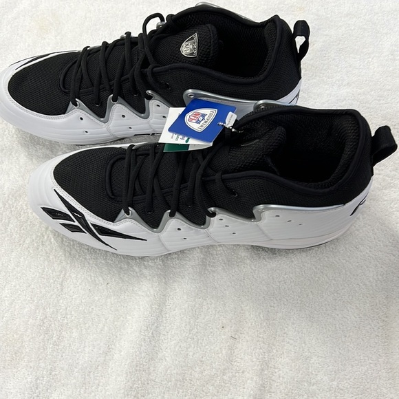 Reebok NFL Men’s Football Cleats main image 5